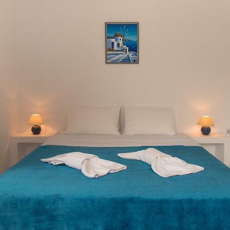 Evgenia Rooms And Apartments Folégandros Kültér fotó