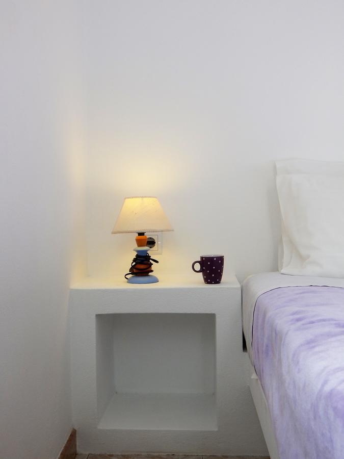 Evgenia Rooms And Apartments Folégandros Kültér fotó