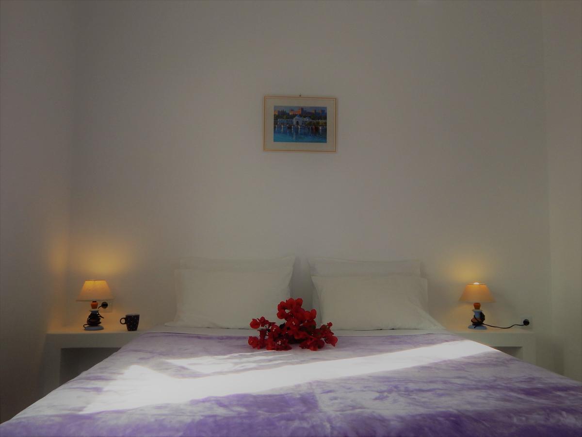 Evgenia Rooms And Apartments Folégandros Kültér fotó